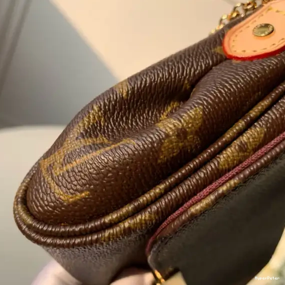 Favorite Vuitton MM Louis 0605